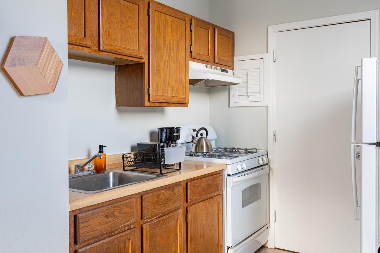 Walker'S Paradise 1Br Apartment In Lincoln Park - Lincoln 3E Чикаго Екстер'єр фото